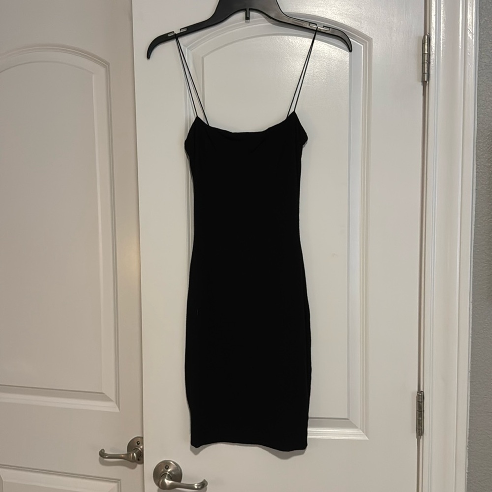 XS black bodycon dress